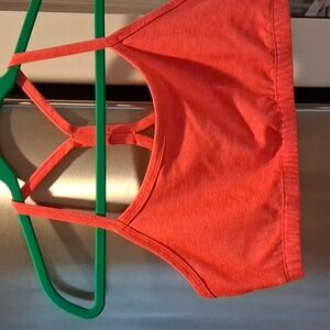 Quince Red Sports Bra without Pads